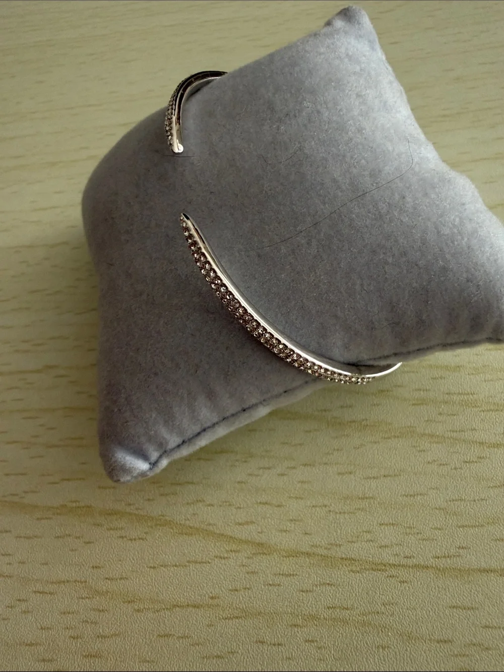 N/A delicate silver